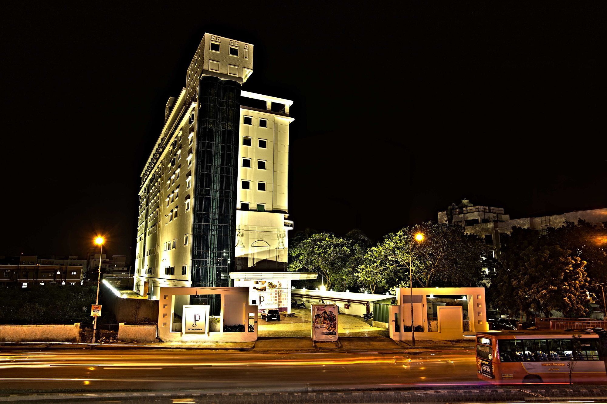 Jp Chennai Hotel Exterior photo